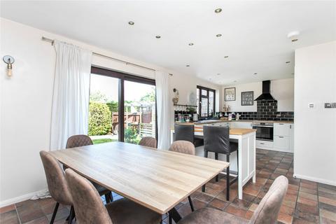 4 bedroom detached house for sale, Edwyn Close, Barnet, EN5