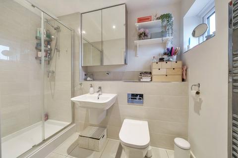 undefined, Kennett Lane, Chertsey, Surrey, KT16