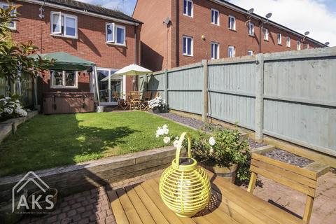 3 bedroom end of terrace house for sale, Hamble Way, Derby DE65