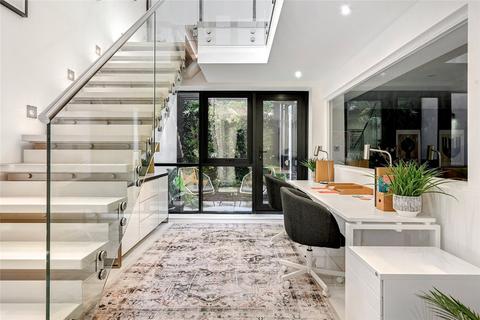 undefined, Whittlebury Mews East, London, NW1