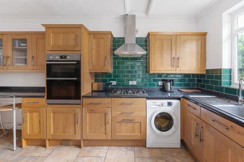 3 Warren Avenue, Bromley, BR1 4BP