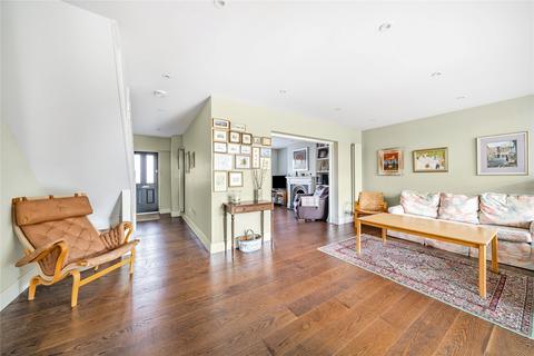 6 Sterry Drive, Thames Ditton, KT7 0YN