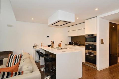 3 bedroom flat for sale, Strand, London, WC2R