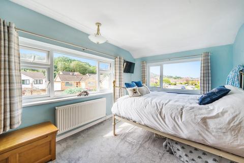 82 Beeches Road, Charlton Kings, Cheltenham, GL53 8NX