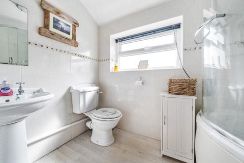 82 Beeches Road, Charlton Kings, Cheltenham, GL53 8NX