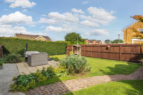 82 Beeches Road, Charlton Kings, Cheltenham, GL53 8NX