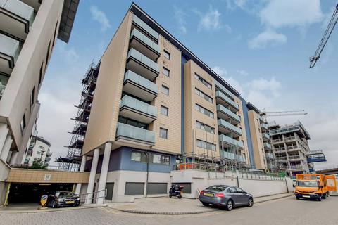 1 bedroom flat to rent, Windward Court, Royal Docks, London, E16