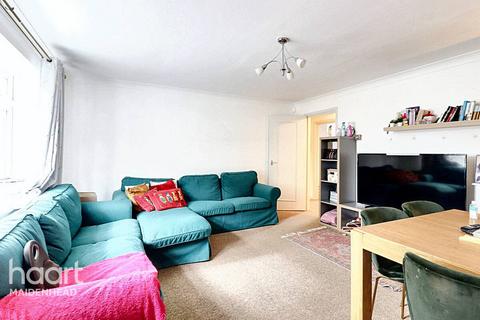 2 bedroom apartment for sale, Bath Road, Maidenhead