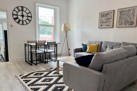 1 bedroom in a flat share to rent, Wordsworth Street, Gateshead NE8