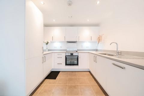 2 bedroom apartment for sale, Perkins Gardens, Ickenham, Uxbridge