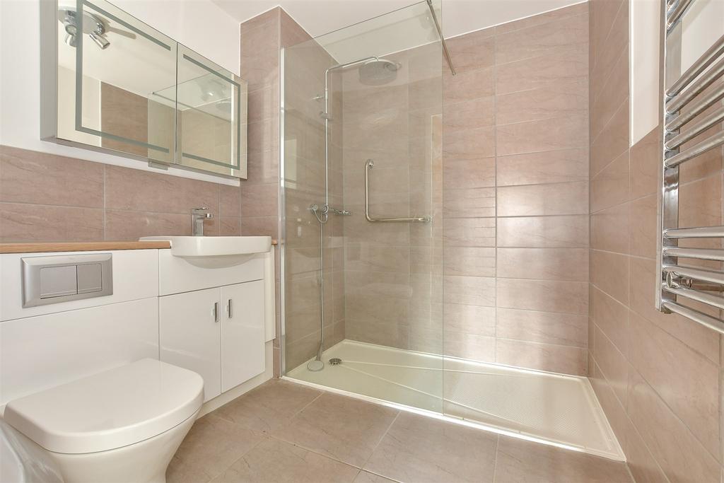 En Suite Shower Room