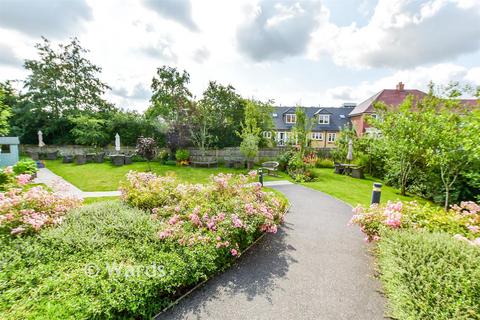 2 bedroom flat for sale, Smallhythe Road, Tenterden, Kent