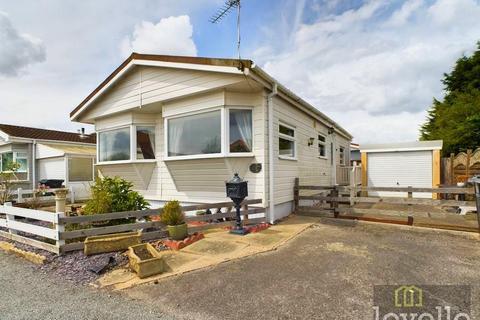 2 bedroom park home for sale, Seahaven Springs, Mablethorpe LN12