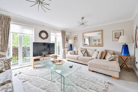 4 bedroom terraced house for sale, Barlow Drive, Shooters Hill, London, SE18