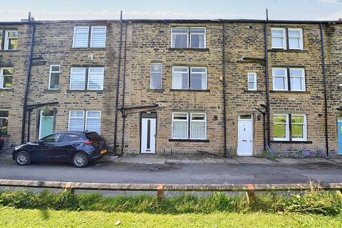 4 bedroom terraced house for sale, Moorwell Place, Bradford, West Yorkshire