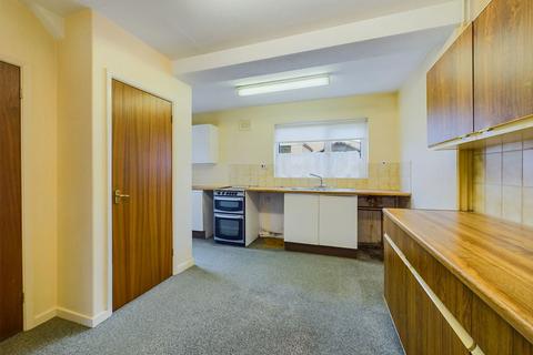 2 Richmond Way, Oadby, Leicester, LE2 5TR