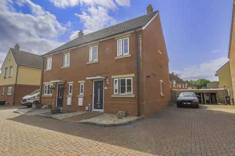 3 bedroom semi-detached house for sale, Court Close - 50% Shared Ownership