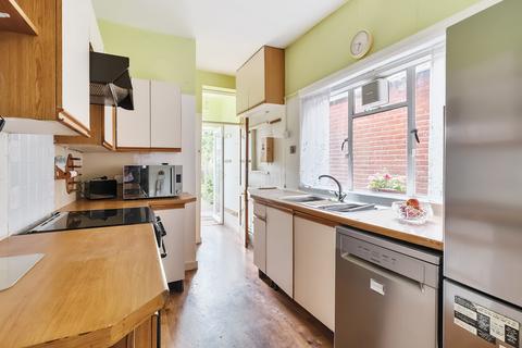 4 bedroom semi-detached house for sale, Bellemoor Road, Upper Shirley, Southampton, Hampshire, SO15