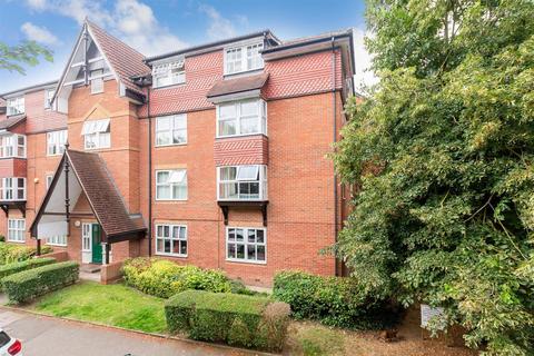 2 bedroom ground floor flat for sale, Bow Arrow Lane, Dartford, Kent