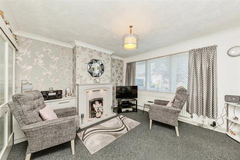 3 bedroom end of terrace house for sale, Tabley Road, Crewe, Cheshire, CW2