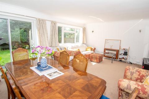 4 bedroom link detached house for sale, Berkley Crescent, Moseley, Birmingham, B13