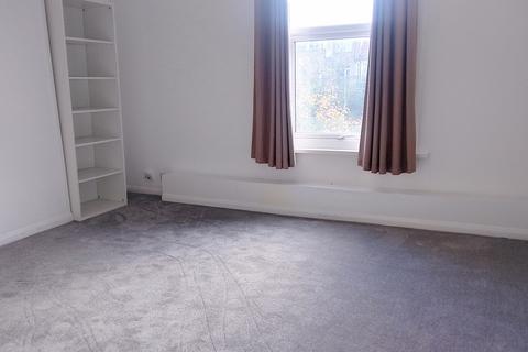 1 bedroom flat to rent, Holmdale Terrace, London N15