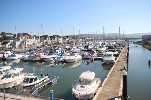 2 bedroom apartment for sale, Deganwy Quay, Deganwy LL31