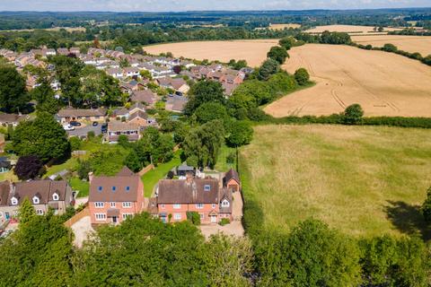 4 bedroom semi-detached house for sale, Kiln Road, Emmer Green, Reading