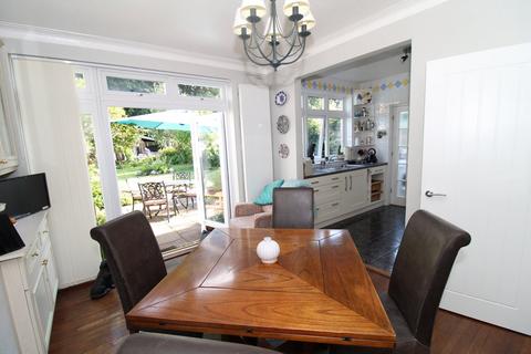 171 Mead Way, Bromley, BR2 9ES