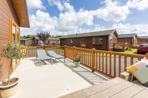 2 bedroom lodge for sale, Woodpecker Way, Lytham St. Annes, FY8