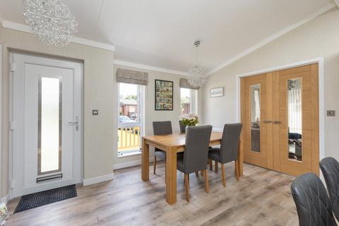 2 bedroom lodge for sale, Woodpecker Way, Lytham St. Annes, FY8