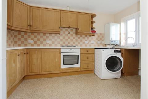 2 bedroom flat for sale, Bishops Way, Andover, SP10