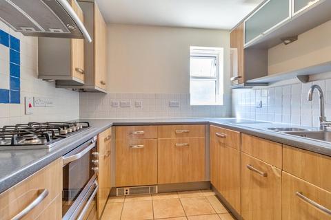 2 bedroom apartment for sale, Hendon Lane, London, N3