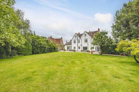 7 bedroom detached house for sale, Montagu Road,  Datchet SL3