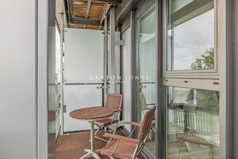 1 bedroom apartment for sale, Oswald Building, 374 Queenstown Road, London, SW11