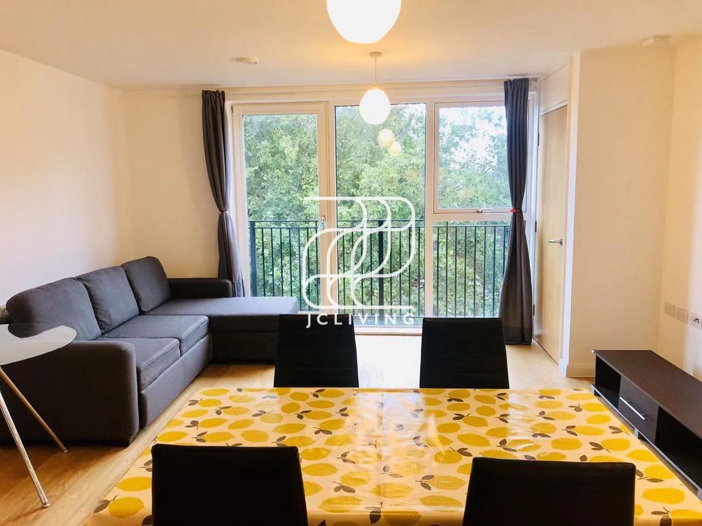209 Bow Road, London E3