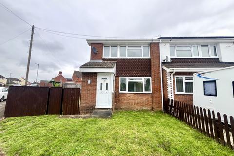 3 bedroom semi-detached house for sale, Lakeside Avenue, Lydney, GL15 5PY