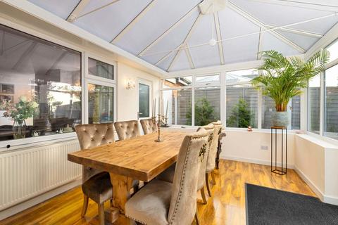 189 Overdale Road, Romiley, Stockport, SK6 3EN