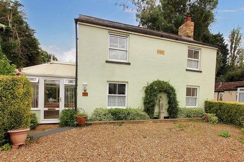 3 bedroom detached house for sale, Shefford Road, Clifton, Shefford, SG17