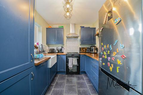 2 bedroom semi-detached house for sale, Border Brook Lane, Worsley, M28