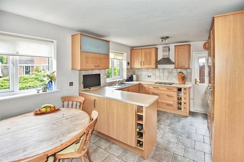 4 bedroom detached house for sale, Burnham Road, Westcott, Buckinghamshire.