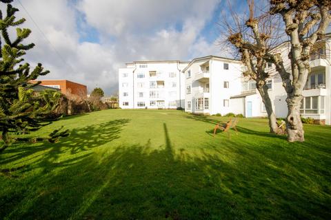 2 bedroom flat for sale, Crooked Lane, Seaford