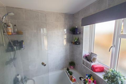10a Downs View, Peacehaven, BN10 8JE