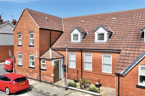 undefined, Wood Street, Hoylake, Wirral, Merseyside, CH47