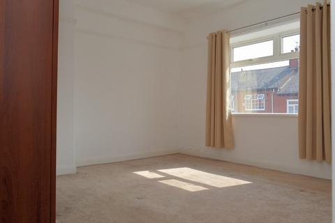 14 Cheviot Avenue, Oldham, OL8 4HB