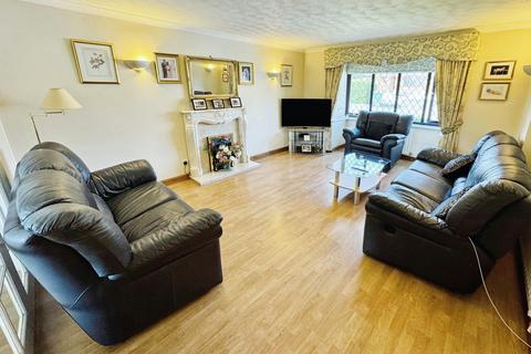 4 bedroom detached house for sale, Knowle Wood View, Telford TF3