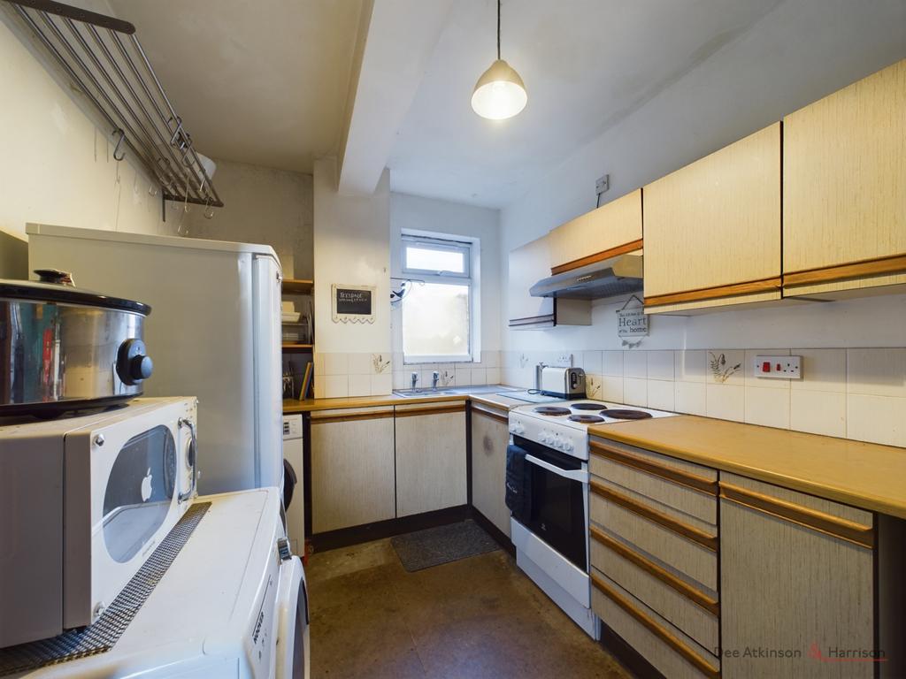 1 Bedroom Flat   For Sale