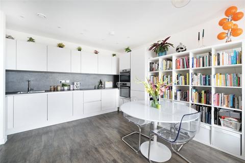 2 bedroom flat for sale, Clarkson Crescent, Walthamstow, London, E17