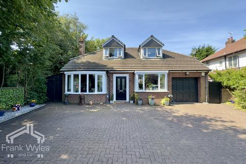 3 bedroom detached house for sale, Heyhouses Lane, Lytham St Annes, FY8 3RW