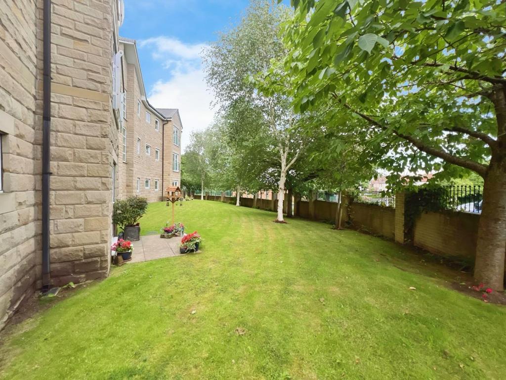 2e89ea59-garden 20area 202.jpg